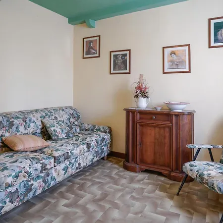 Prázdninový dům 2 Bedroom Stunning In Camaiore