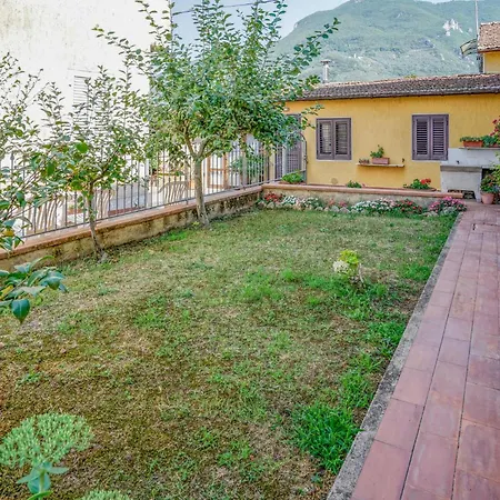 2 Bedroom Stunning In * Camaiore